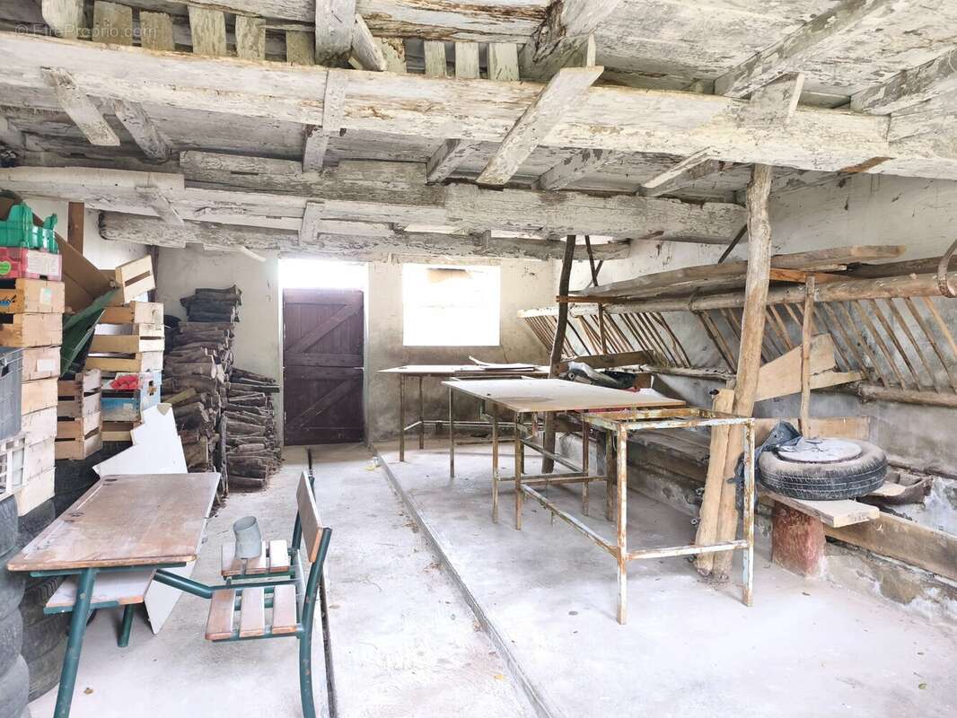 Maison à SAINT-NIZIER-LE-BOUCHOUX