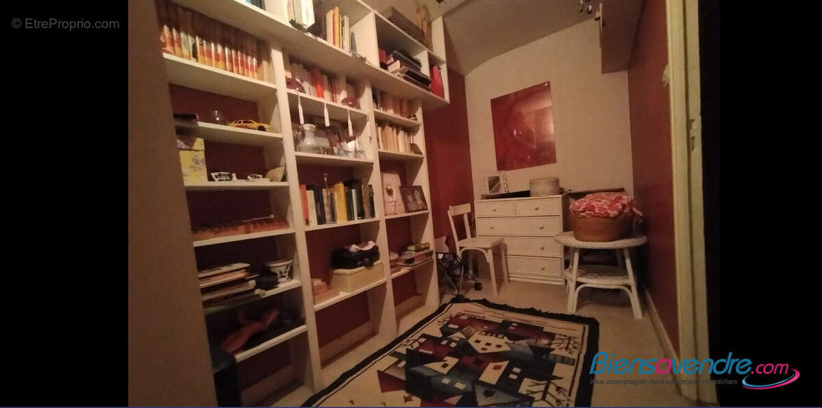 Maison à SAINT-JULIEN-L&#039;ARS