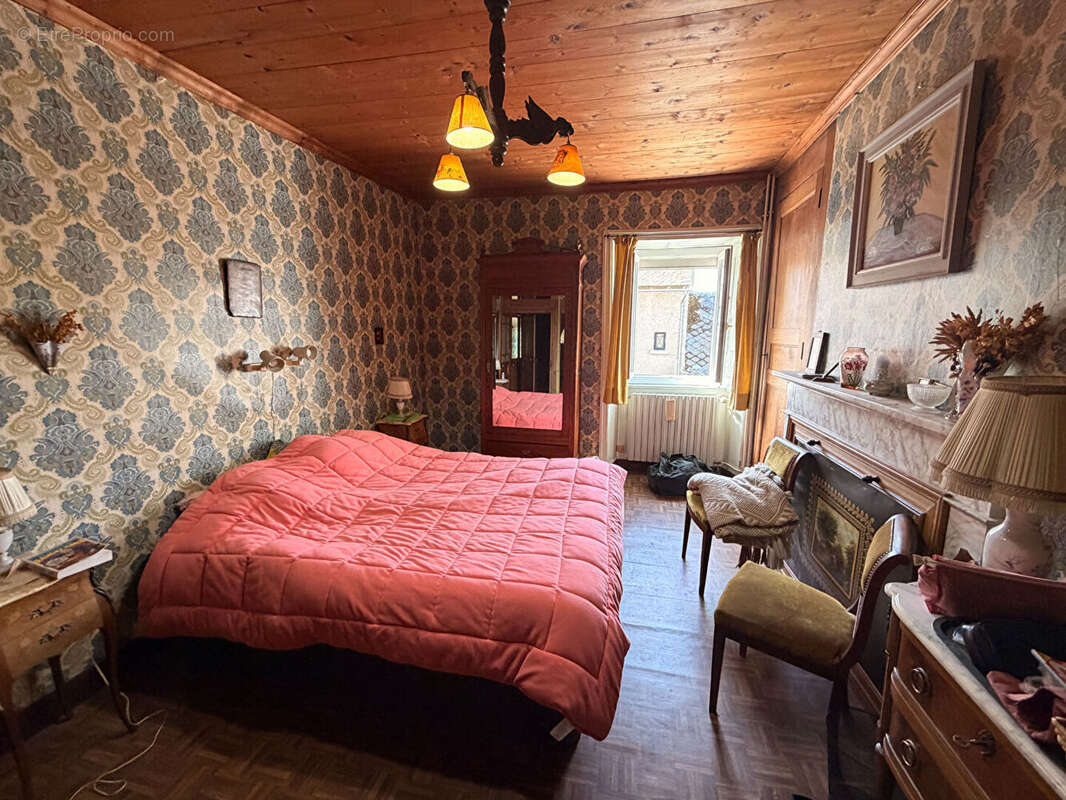 maison de ville avec terrain - photo 6