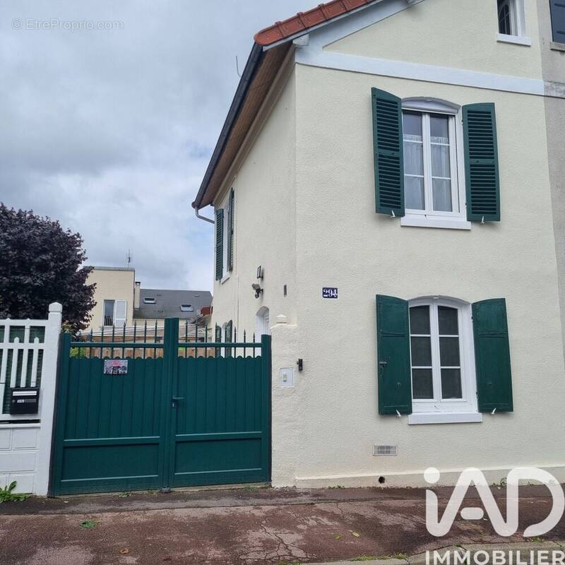 Photo 1 - Maison à NOISIEL