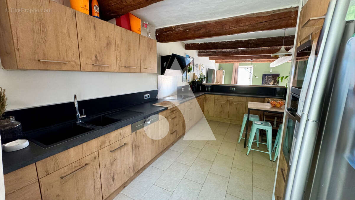 Appartement à VILLELAURE
