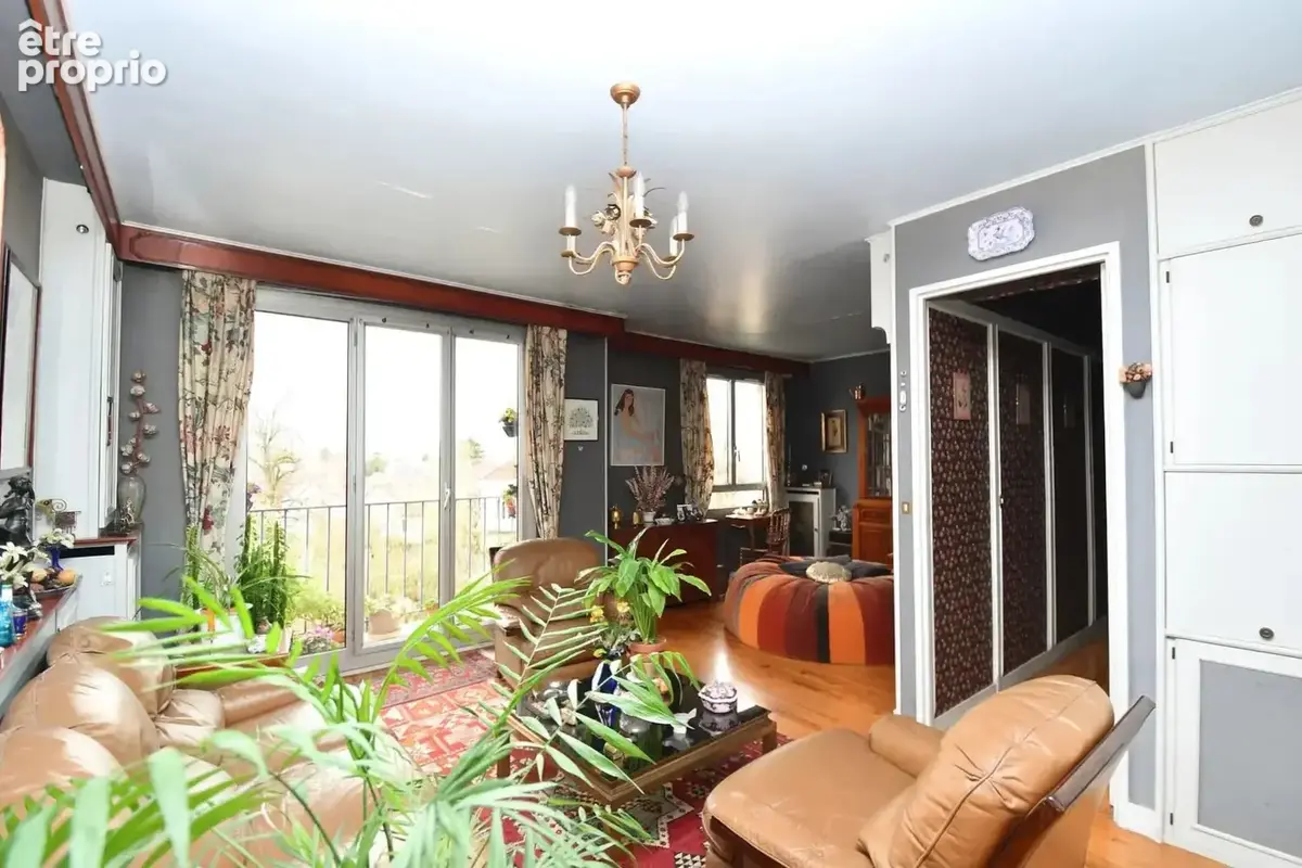 RUEIL MALMAISON Appartement de 102.58 m² avec 3 chambres à proximité de la gare RER - photo 4