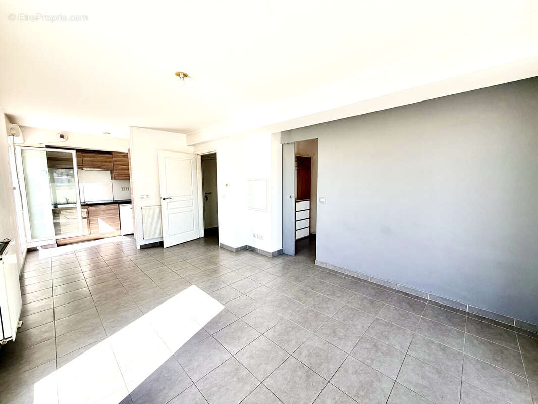 Appartement à MARSEILLE-10E