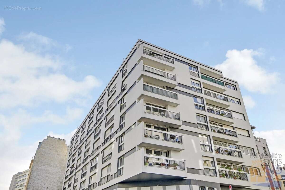 Appartement à PARIS-15E