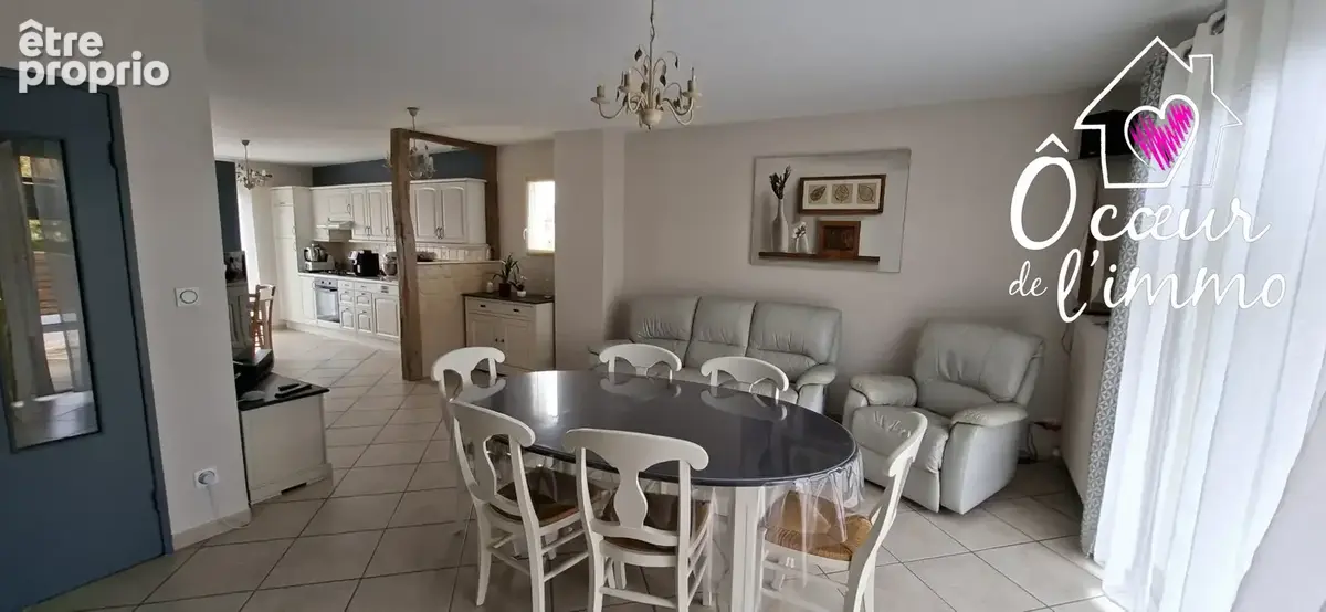 Maison 86 m² à Coron  - photo 7