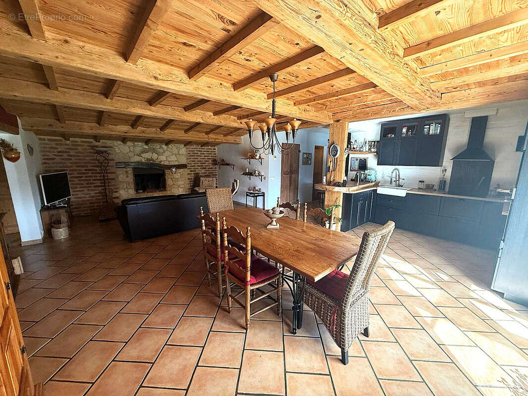 Maison à ILLE-SUR-TET