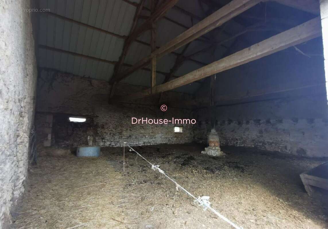 Maison à ARGENTON-SUR-CREUSE