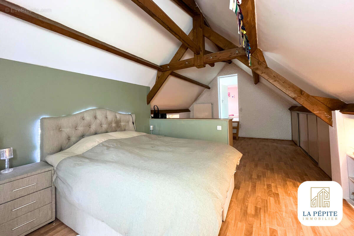 Maison à MECQUIGNIES