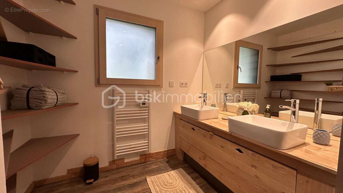 Maison à CHATILLON-SAINT-JEAN