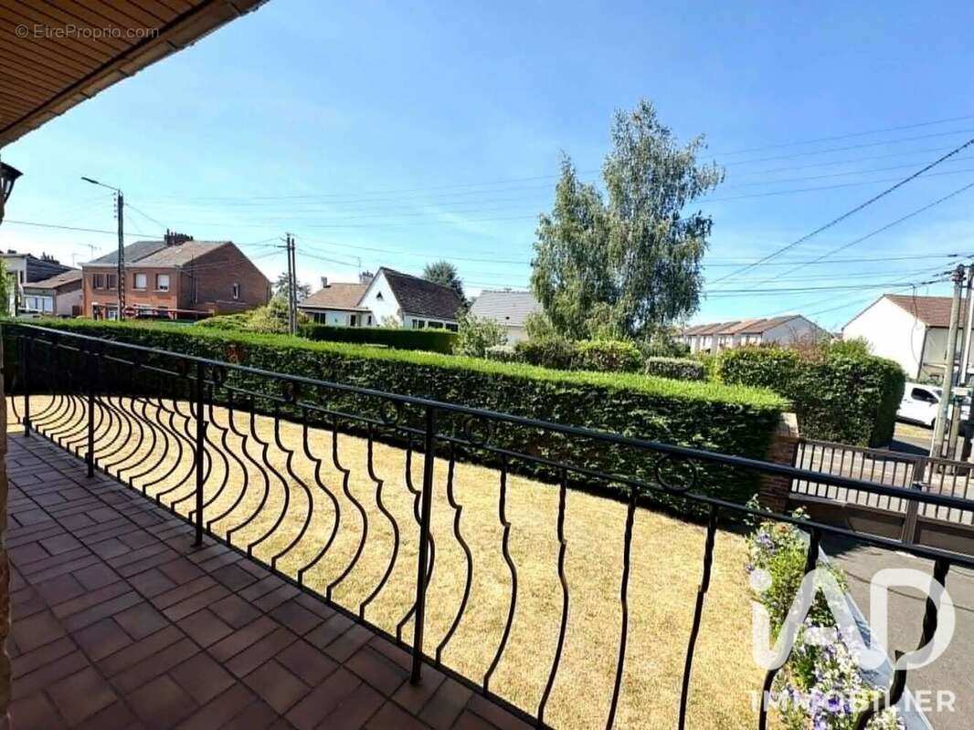 Maison 86 m² à Bauvin  - photo 5