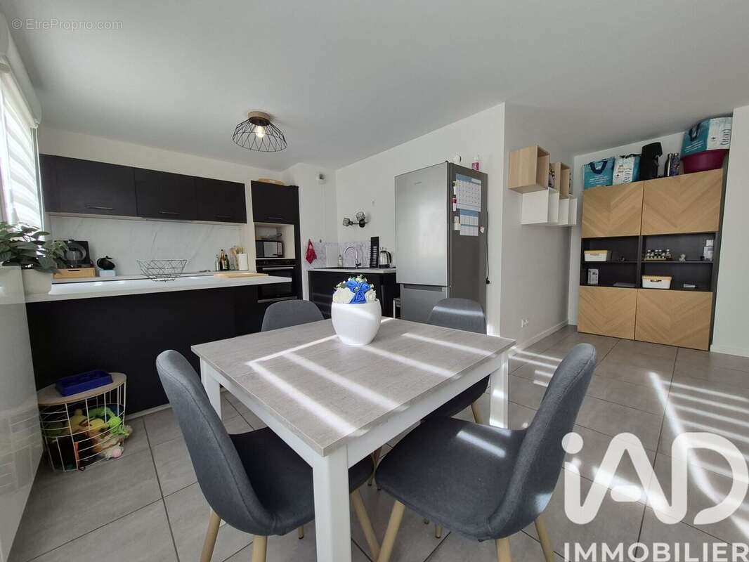 Appartement 72 m² à Murianette  - photo 3