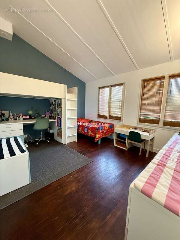 Maison à CONFLANS-SAINTE-HONORINE