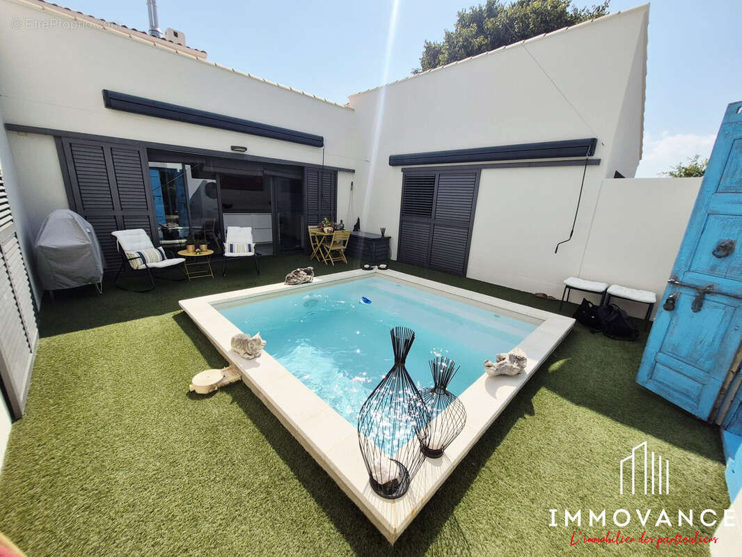 Maison 273 m² à Meze  - photo 3