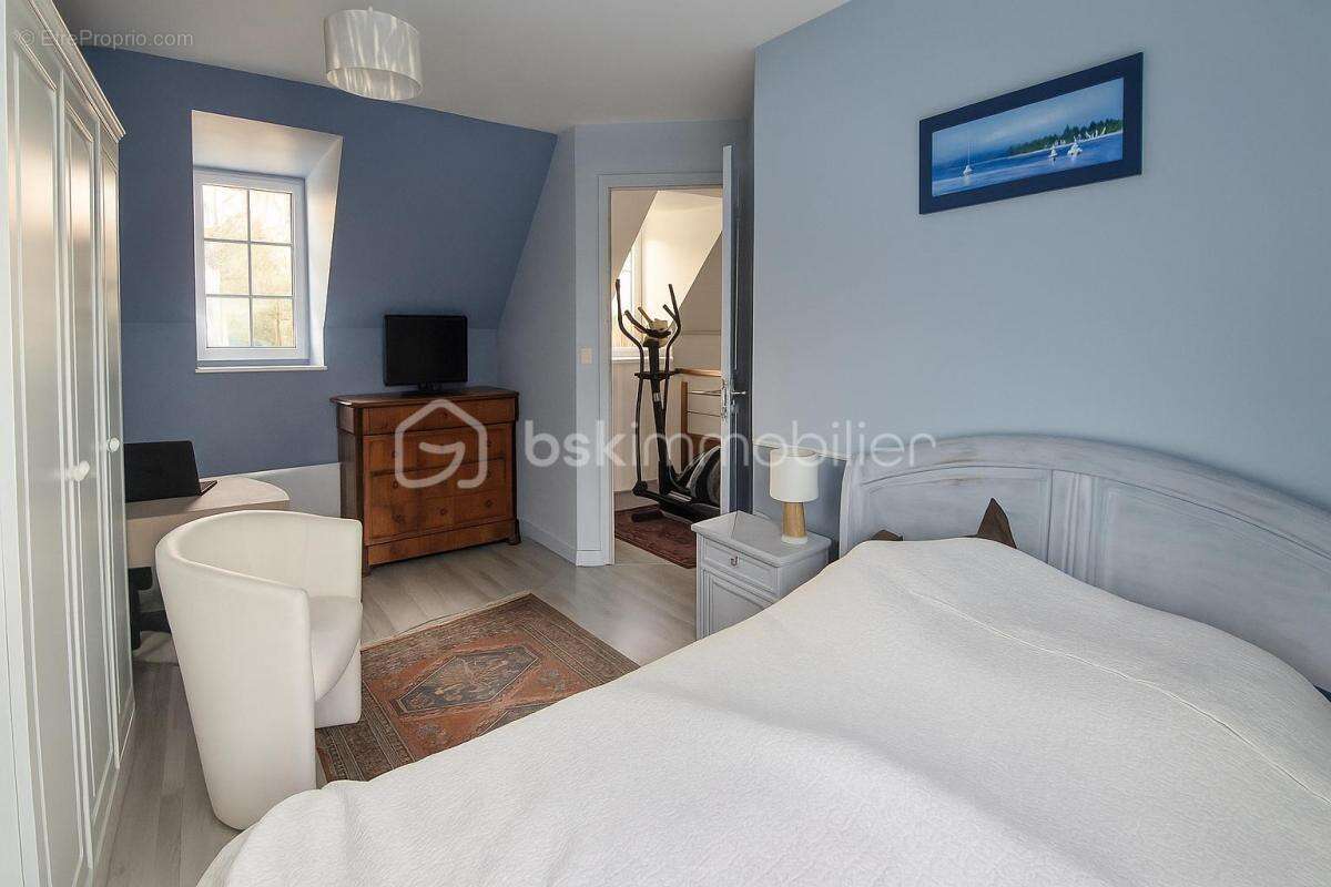 Maison à PLOUGASNOU