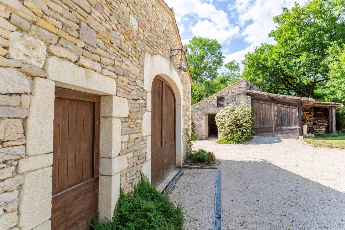 Maison à CAHORS