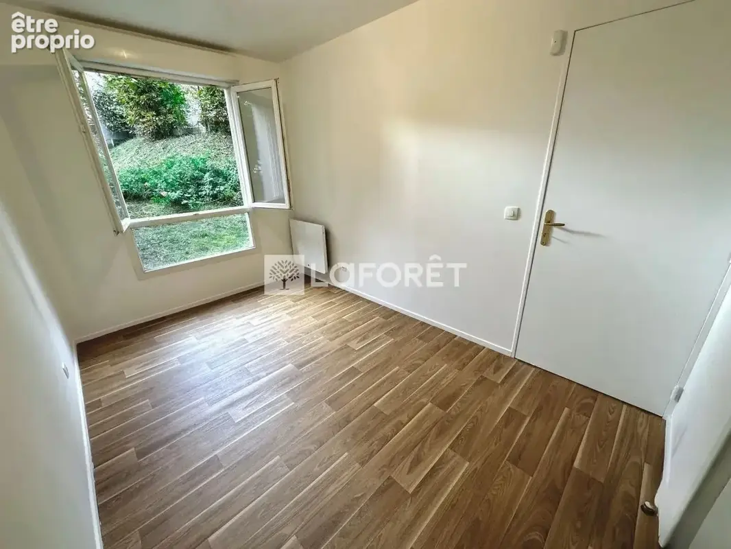 Appartement - 2 pièces - 38.32 m2 - Villejuif - photo 6
