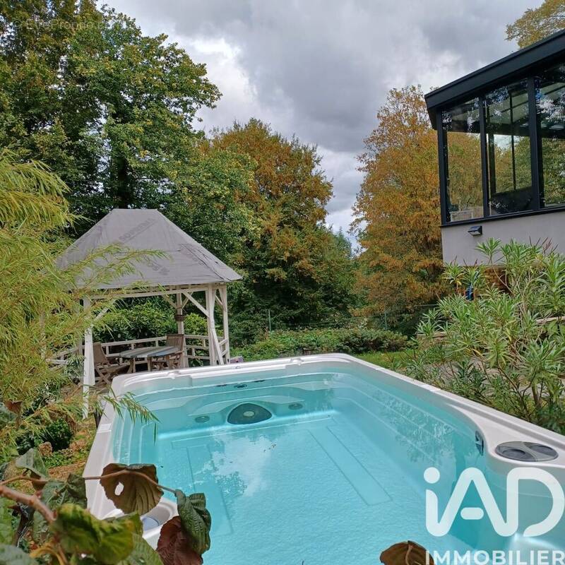 Photo 1 - Maison à DAMMARIE-LES-LYS