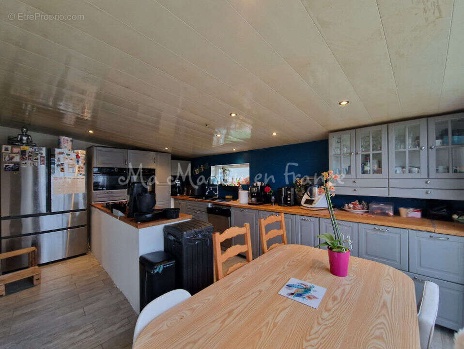 Maison à SAINT-POURCAIN-SUR-SIOULE