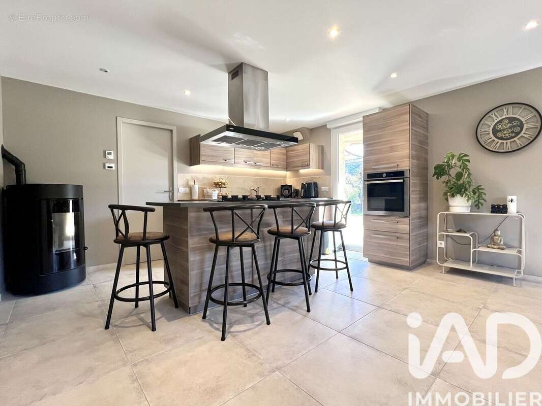 Photo 3 - Maison à NANS-LES-PINS