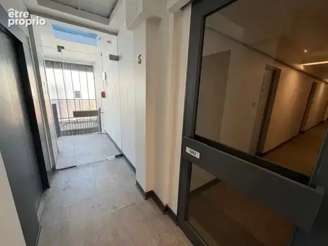 Studio a rafraichir en dernier etage avec balcon. - photo 10