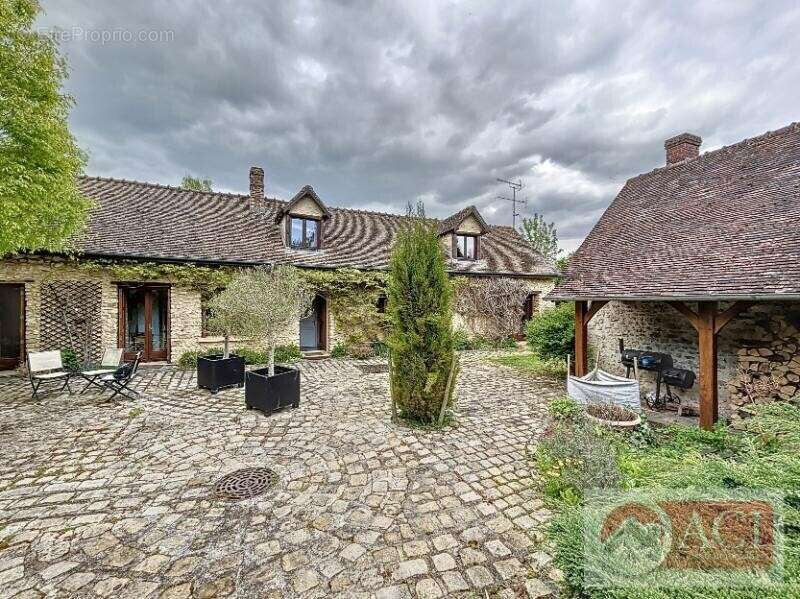 Maison Gisors 6 pièce(s) 164 m2 - photo 15