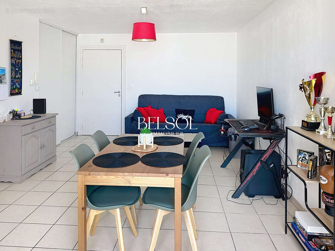 Appartement à SAINT-ESTEVE