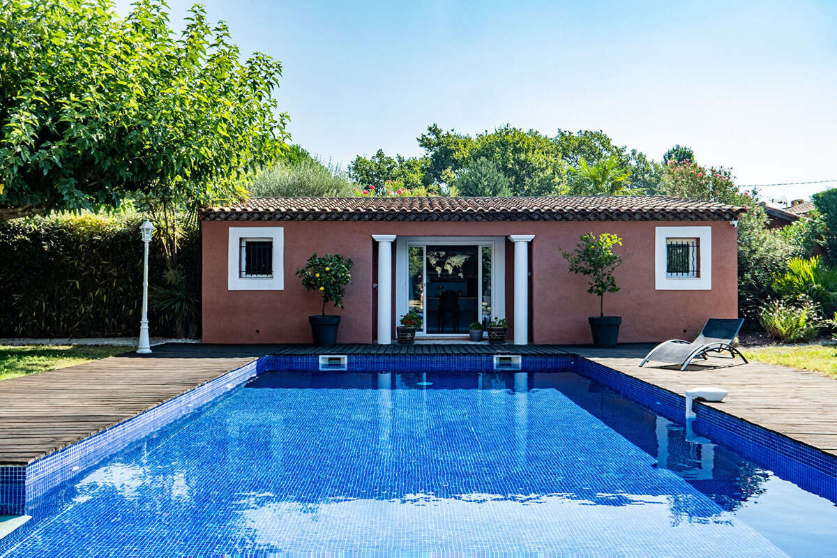 NEOULES Maison 5 pièces avec piscine et studio indépendant au calme absolu - photo 4