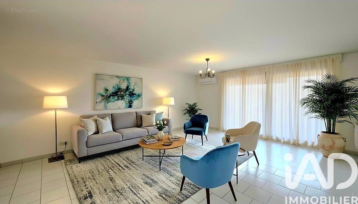Photo 1 - Appartement à SAUSSET-LES-PINS