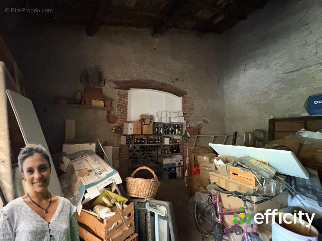 Maison à SURY-LE-COMTAL