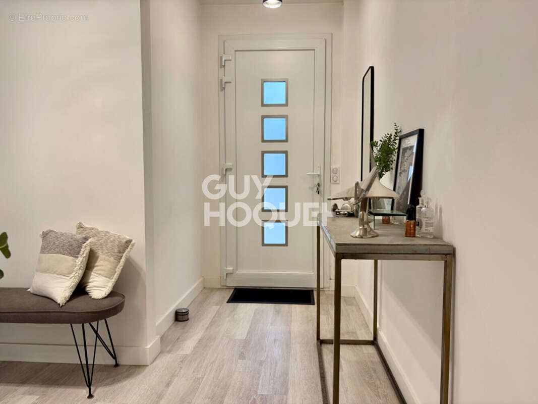 Appartement de 96m² entièrement rénové à étiolles - photo 9