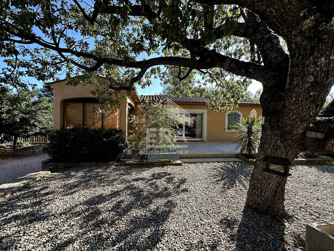 Maison à SAINT-MAXIMIN-LA-SAINTE-BAUME
