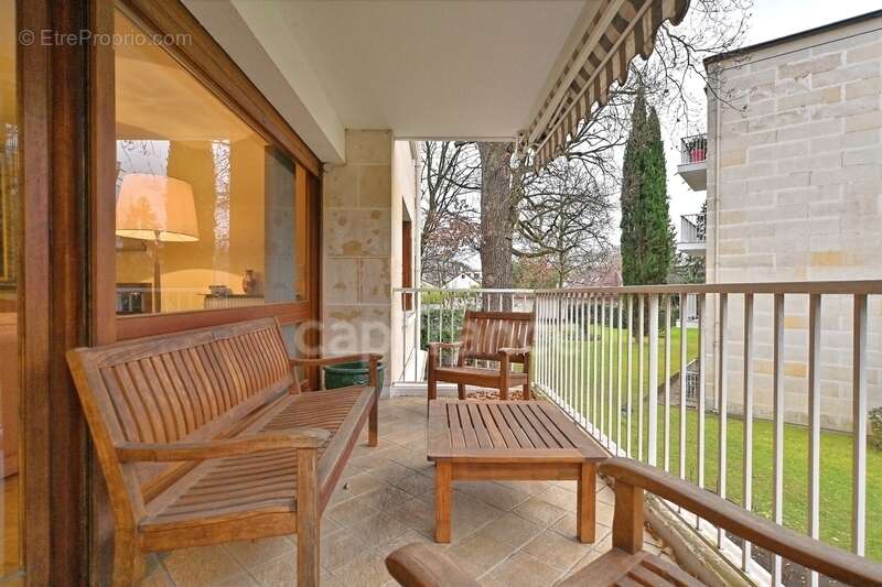 Appartement à MAISONS-LAFFITTE