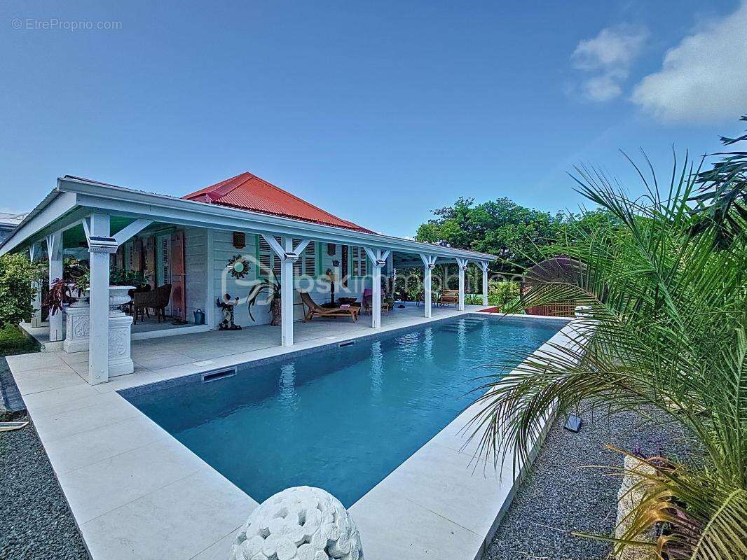 Maison à SAINT-FRANCOIS