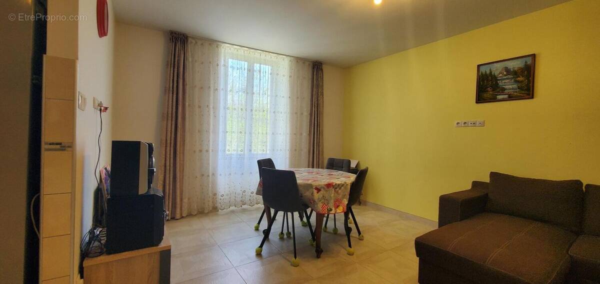 Appartement à BESSEGES