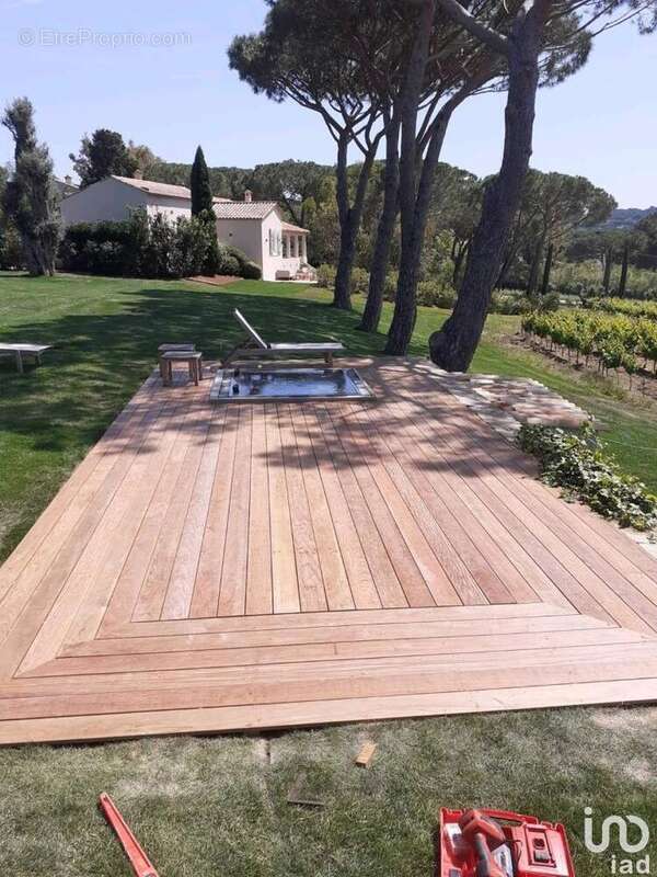 Photo 5 - Commerce à TOURVES