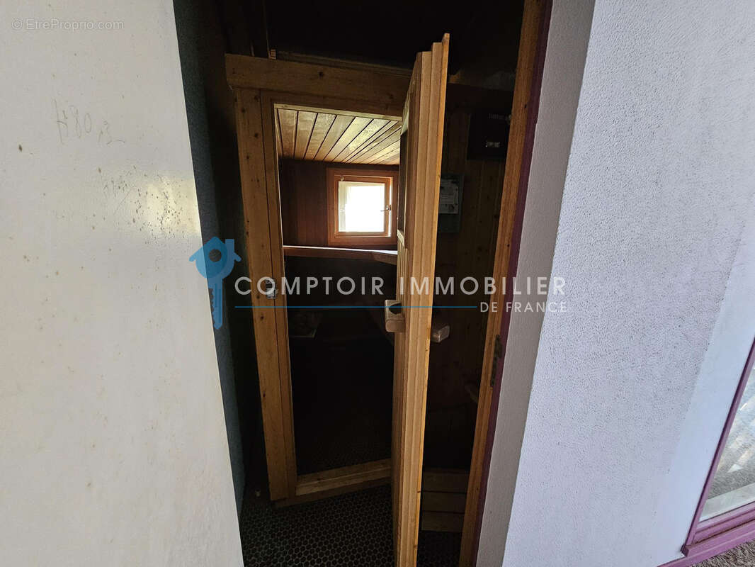 A vendre 31510 Barbazan- Ancien hôtel à rénover totalement de 729 m2 sur parcelle de 2520 m2 - photo 16