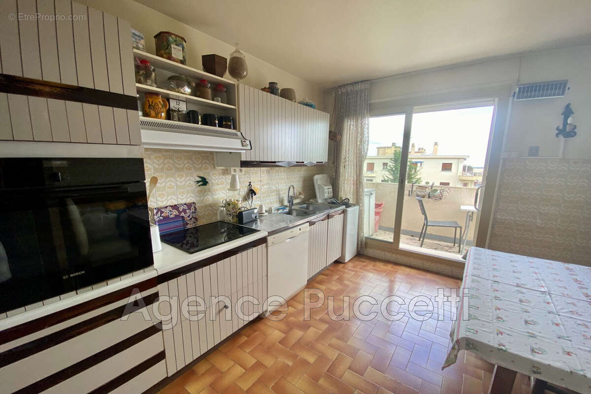 Appartement à VENCE