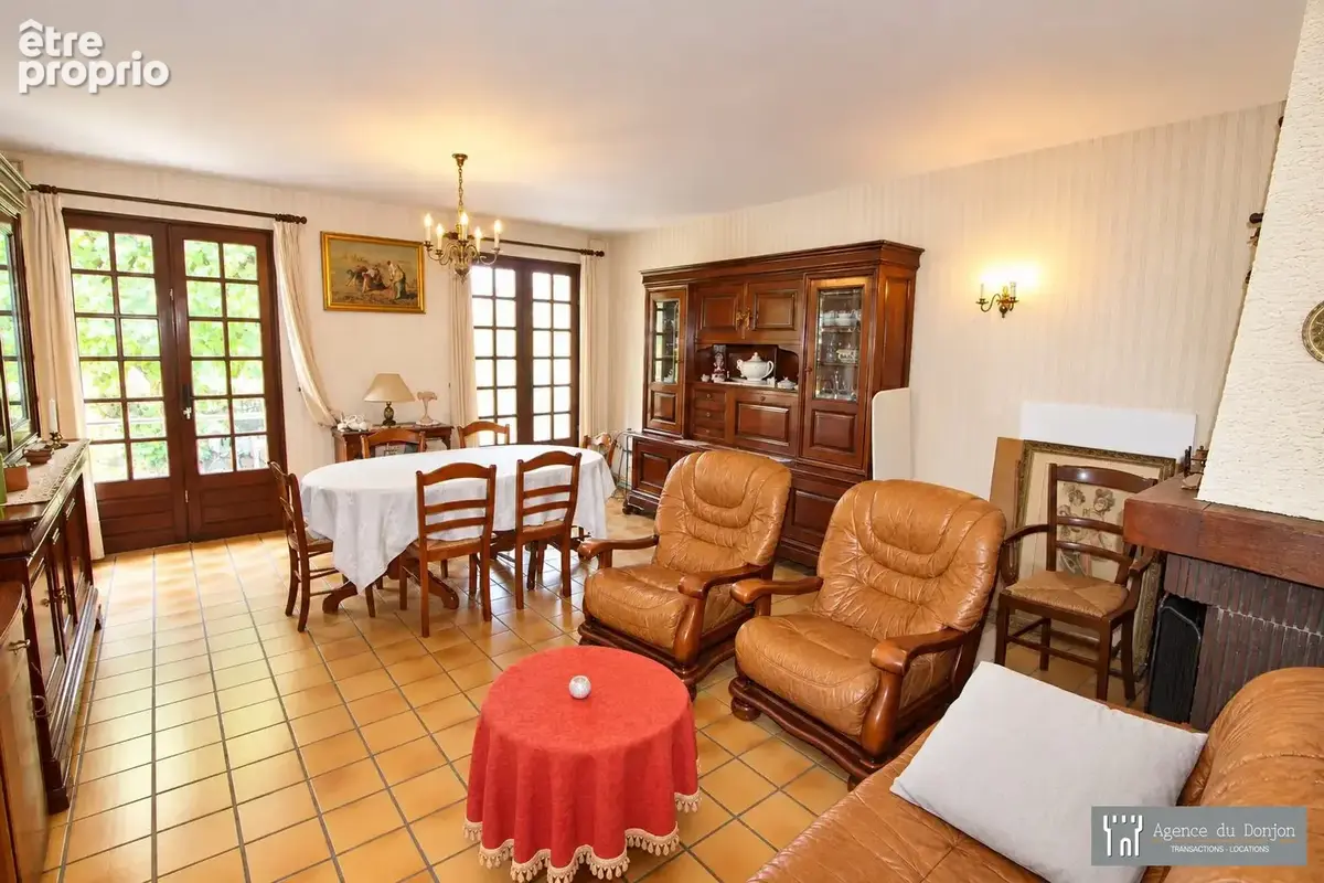 Maison 5 pièces 85 m² à vendre à Pons (17800) - photo 4