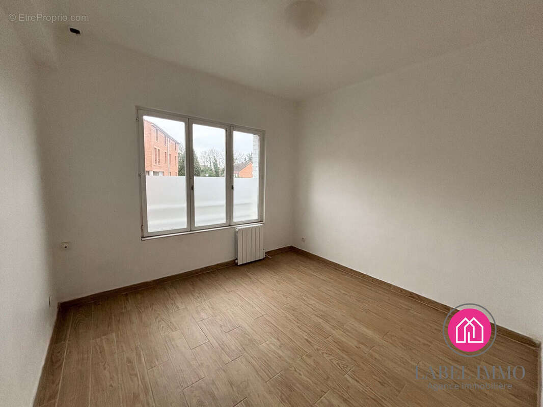 Appartement à VIEUX-CONDE