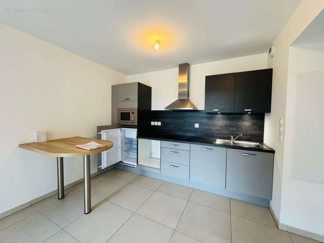 Photo 7 - Appartement à BORMES-LES-MIMOSAS
