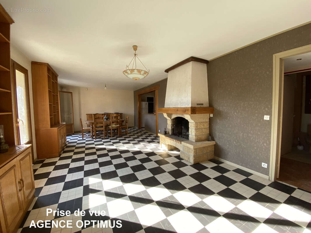 MAISON AVENDRE 4 CHAMBRES, 125m2 habitable, terrain clos 1255m2, 3 km gare - photo 5