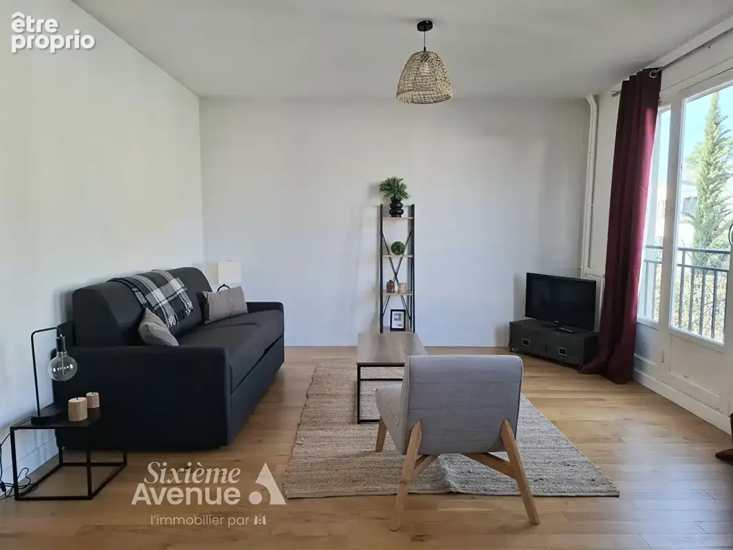 Appartement à VERSAILLES