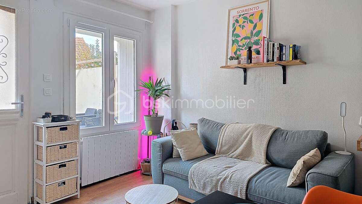 Appartement à THORIGNY-SUR-MARNE