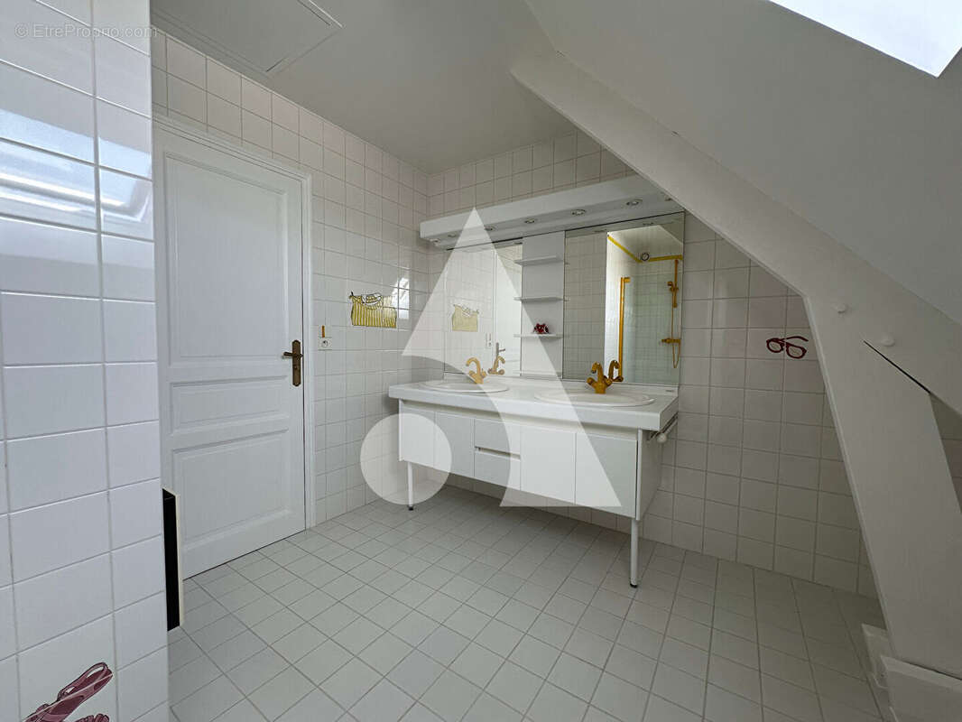 Maison à SAINT-LAURENT