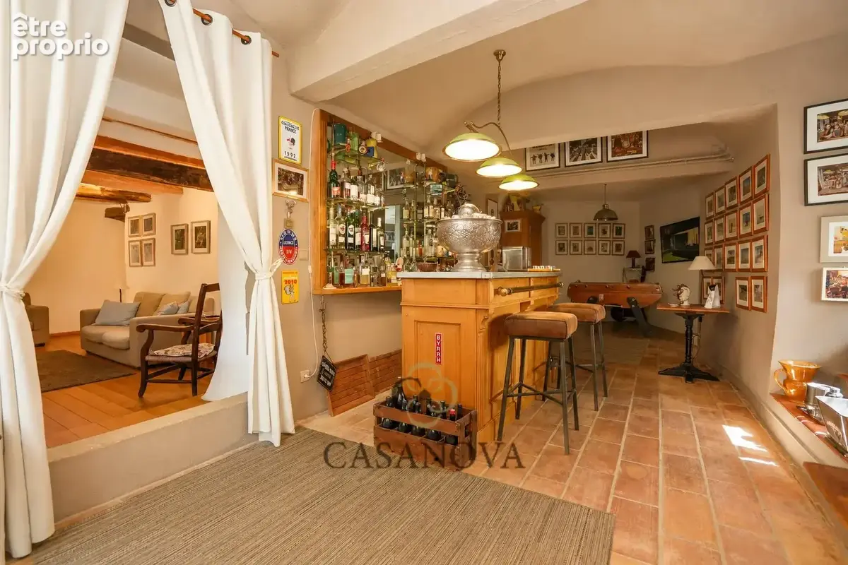 Propriété de caractère du XVIIe siècle avec piscine - photo 25