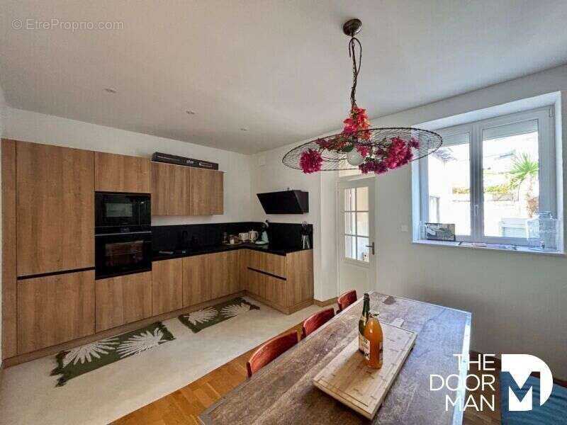 Maison à LE POULIGUEN