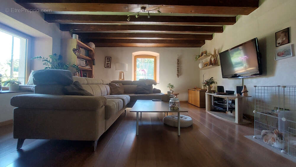 Maison à AUTECHAUX-ROIDE