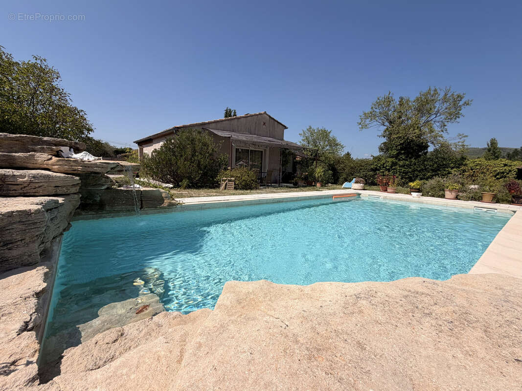 A 5 min de vaison - villa de plain pied avec jardin et piscine - photo 6