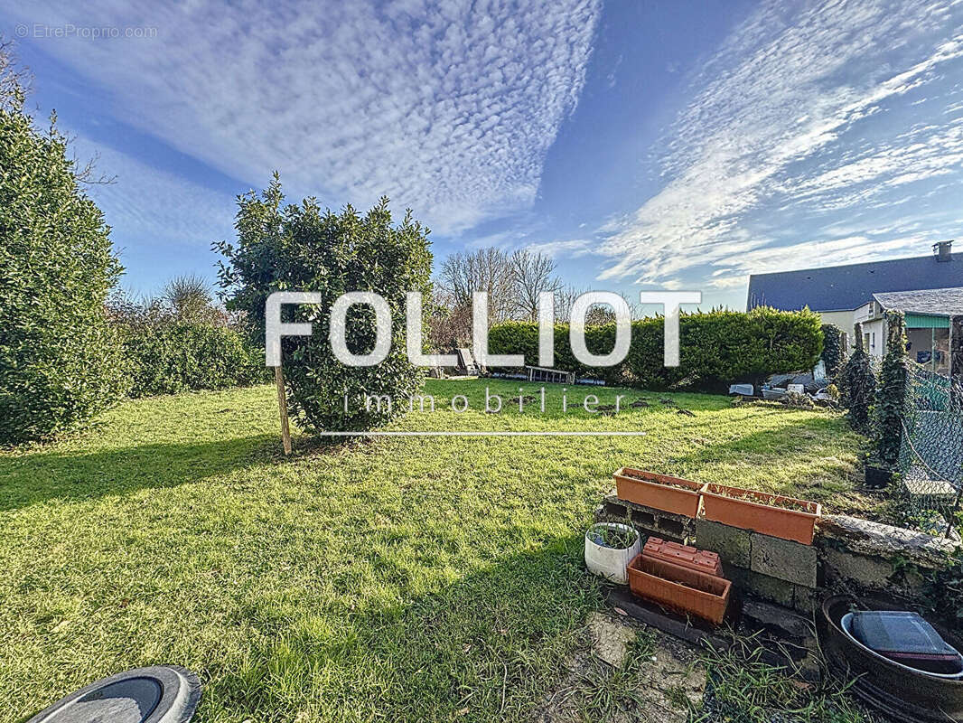 Maison à GOUVILLE-SUR-MER