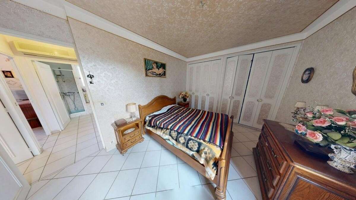 Maison 100 m² à Forcalquier  - photo 5